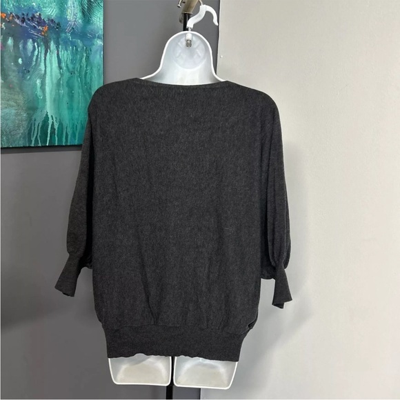Cable‎ & Gauge Women’s Large Gray Top Pullover Ruched Dolman Sleeve Cropped - Picture 4 of 10